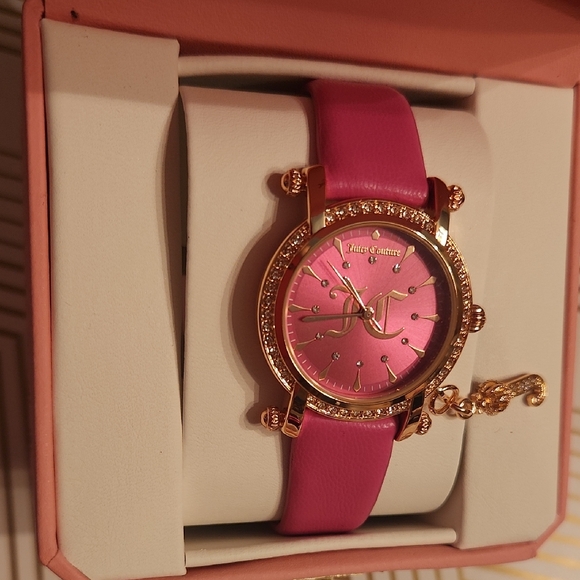 Juicy Couture Fuchsia and Gold Women\'s Watch With Logo Charm main image 9